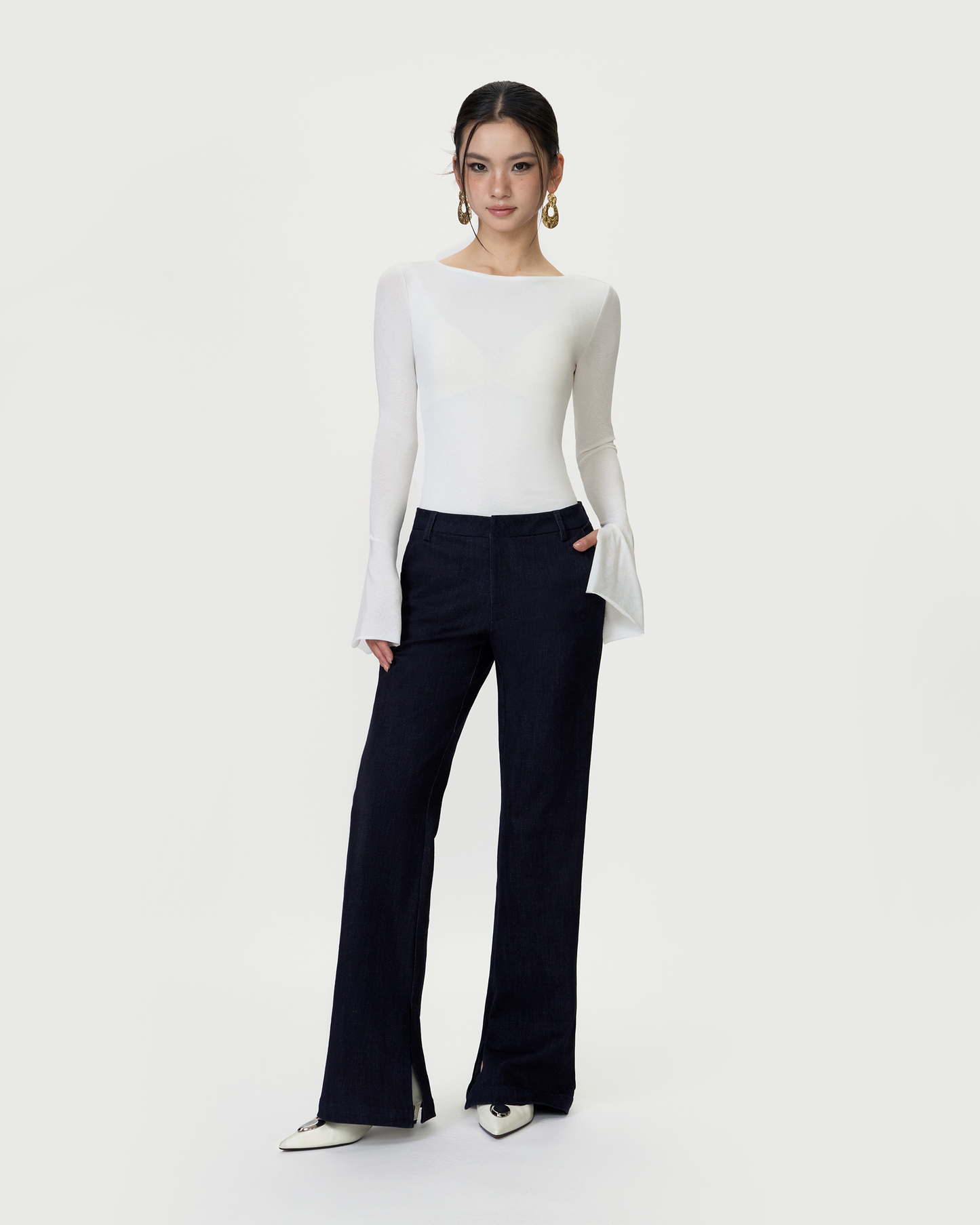 Straight Cut Indigo Jeans