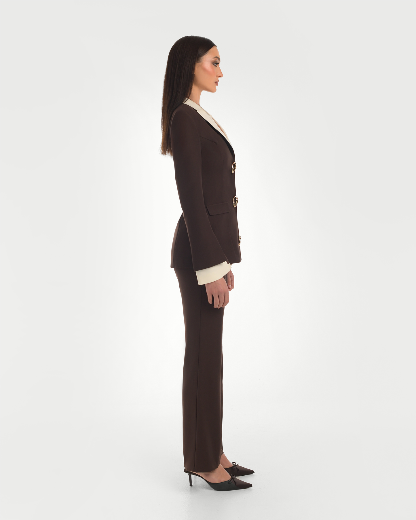Bella’s Sculpted Contrast Tailored Blazer